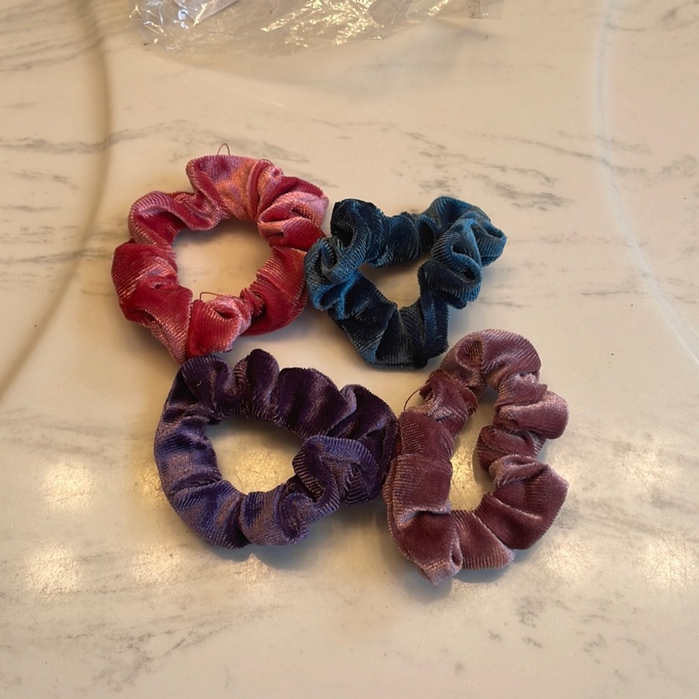 NWOT Velvet hair scrunchies